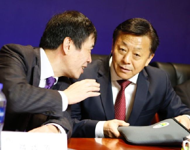亚洲激情黄色小说